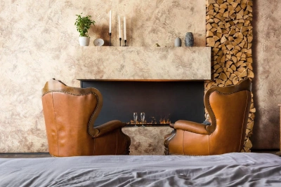 Венецианская штукатурка с эффектом натурального мрамора молодой породы.