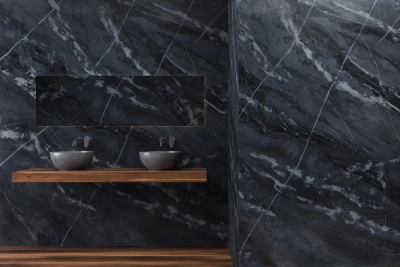 Интерьерная Венецианская штукатурка с имитацией чёрного мрамора Nero Marquina.